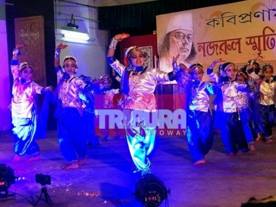 Colouful performance by 'Nritya Hridam' students on Nazrul Jayanti